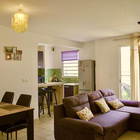 Les Balcons Du Theatre Apartment Saint-Gilles-les Bains Bagian luar foto